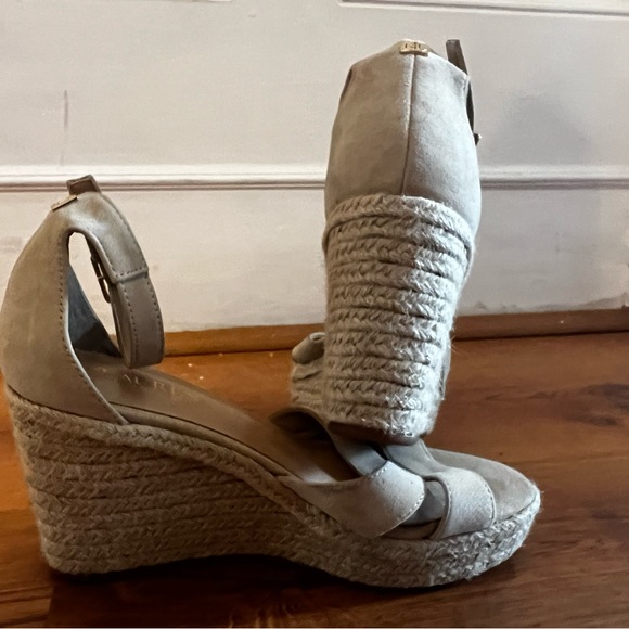 Ralph Lauren summer Wedge Sandals - Picture 2 of 5
